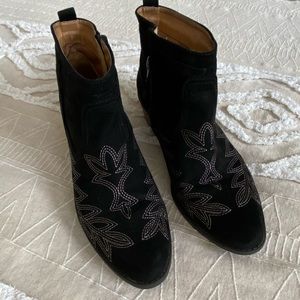 Black faux suede embroidered booties